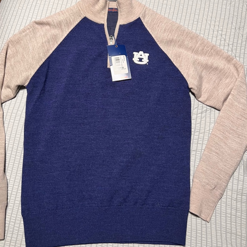 Men's Blue and Tan Sweater